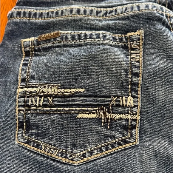 Ariat Men's M5 Classic Blue Straight Jeans - Picture 9 of 14